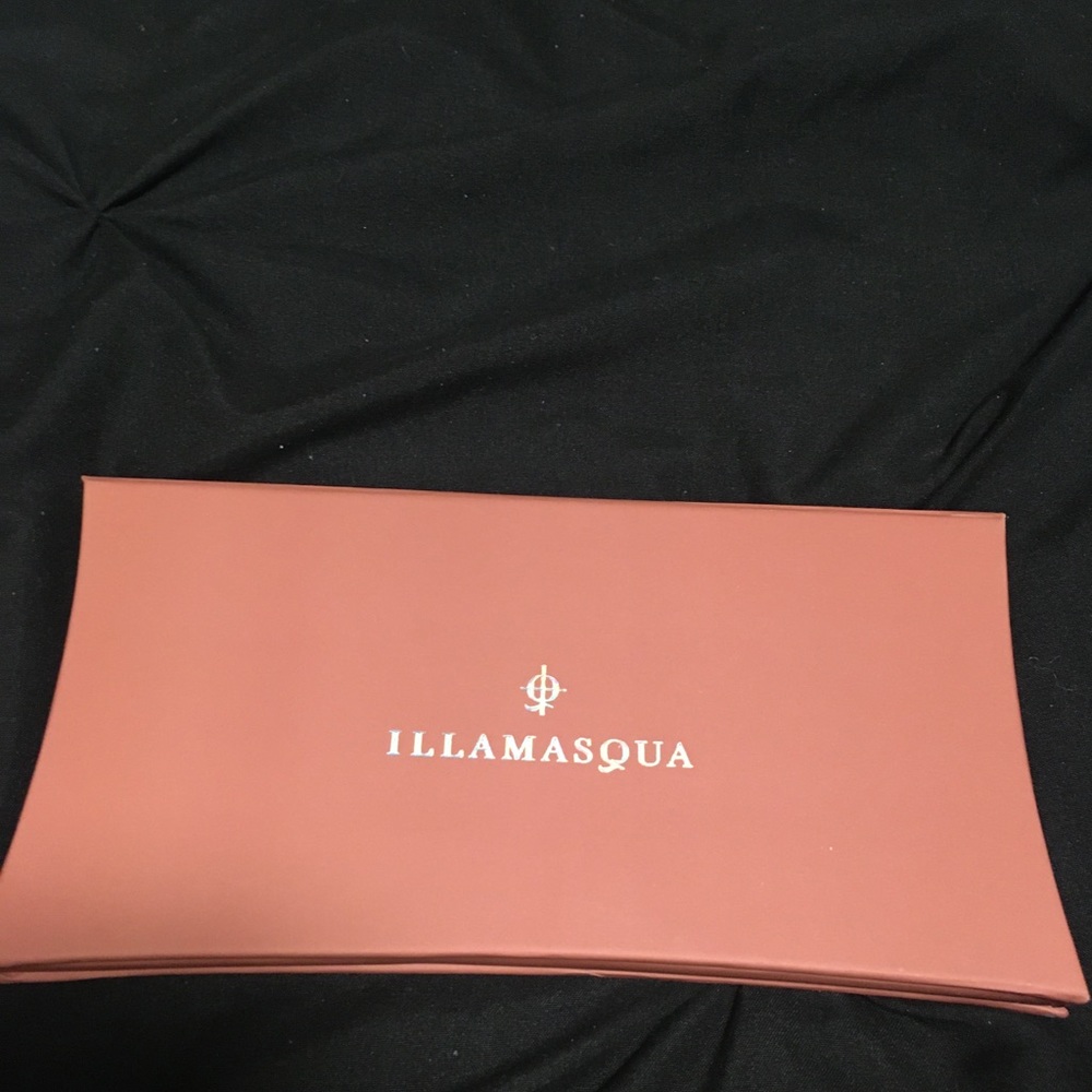 Illamasqua